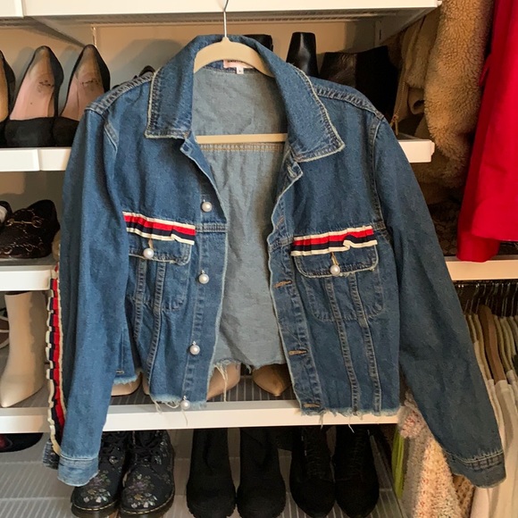 Bloomingdale's Jackets & Blazers - Sunset and Spring crop Jean jacket